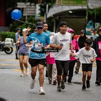 Runner Photo 8982973