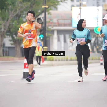 Runner Photo 8982986