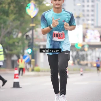 Runner Photo 8983008