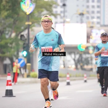 Runner Photo 8983012