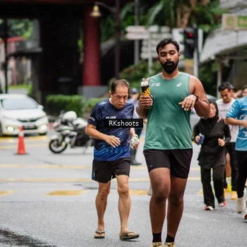Runner Photo 8983054