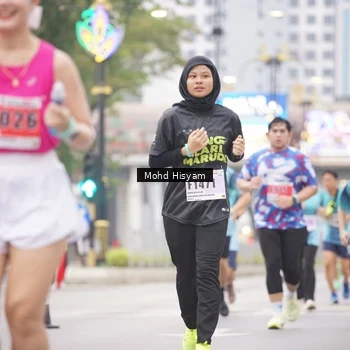 Runner Photo 8983067