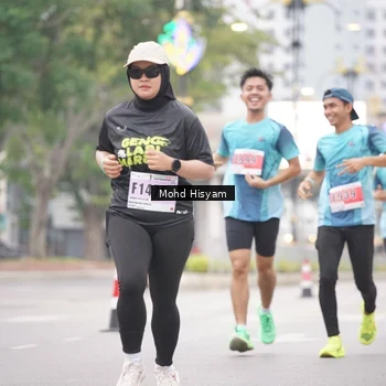 Runner Photo 8983072