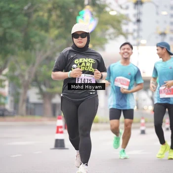 Runner Photo 8983097