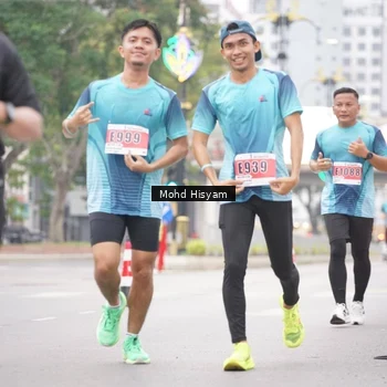 Runner Photo 8983098