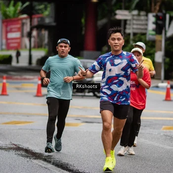 Runner Photo 8983124