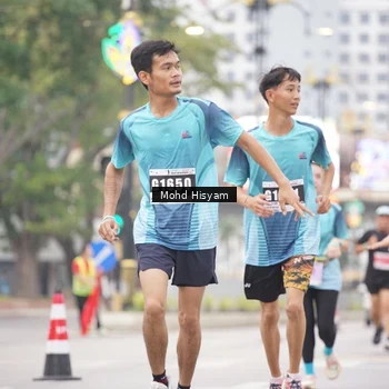 Runner Photo 8983128