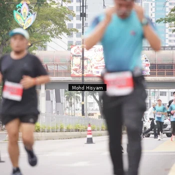 Runner Photo 8983144