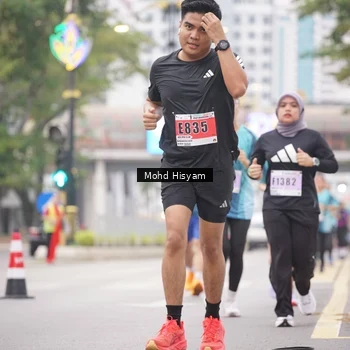 Runner Photo 8983171