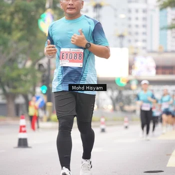 Runner Photo 8983172