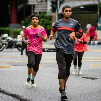 Runner Photo 8983258