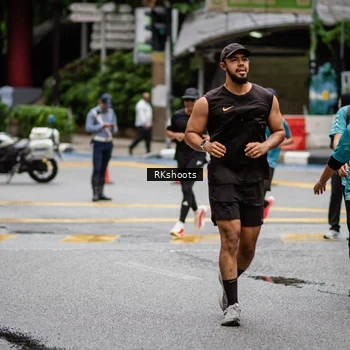 Runner Photo 8983286