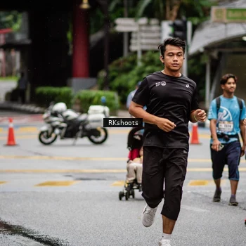 Runner Photo 8983300