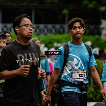 Runner Photo 8983329