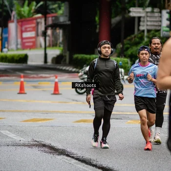 Runner Photo 8983362