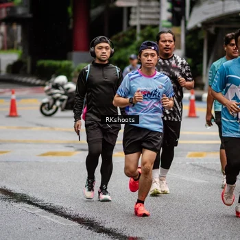 Runner Photo 8983364