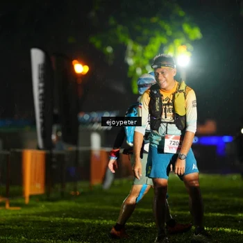 Runner Photo 8983382