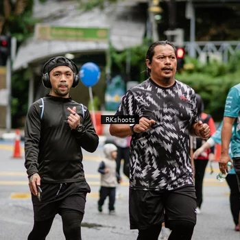 Runner Photo 8983383