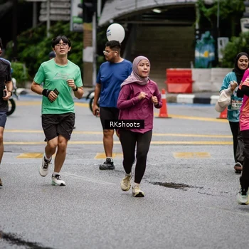 Runner Photo 8983548