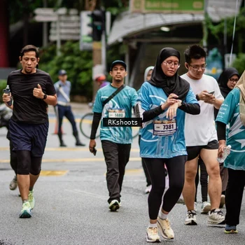 Runner Photo 8983653