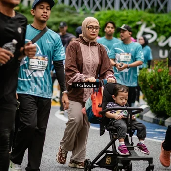 Runner Photo 8983675