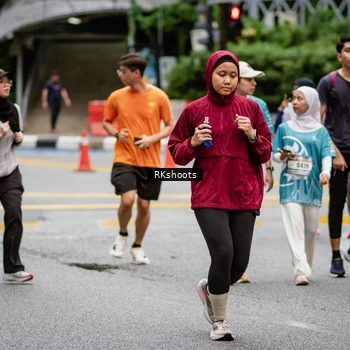 Runner Photo 8983750