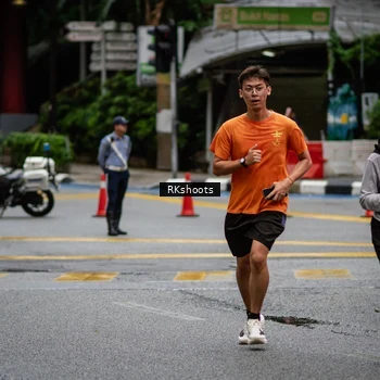 Runner Photo 8983760