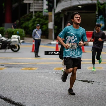 Runner Photo 8983761