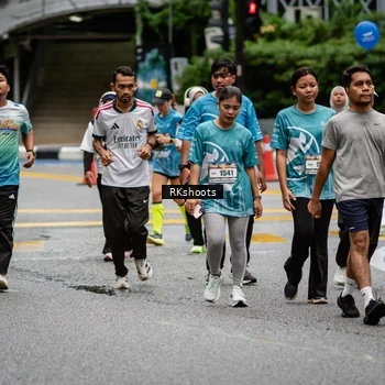 Runner Photo 8983769