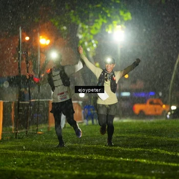 Runner Photo 8983773