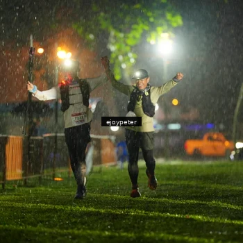 Runner Photo 8983806