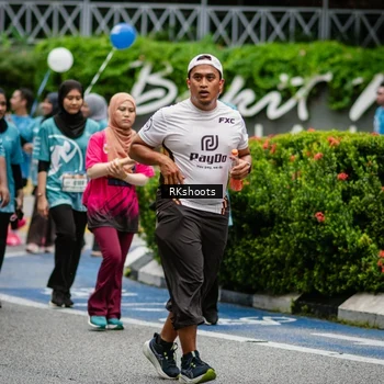 Runner Photo 8983864