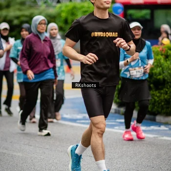 Runner Photo 8983876