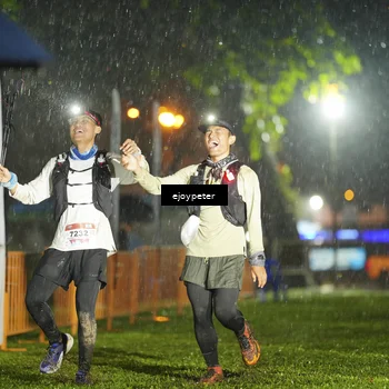 Runner Photo 8983904