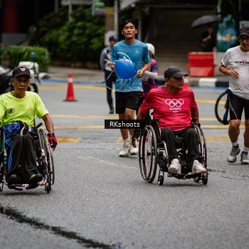 Runner Photo 8983975