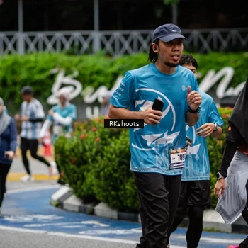 Runner Photo 8983982