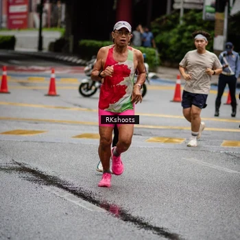 Runner Photo 8983994