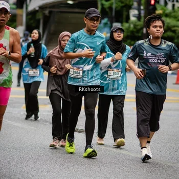 Runner Photo 8984004