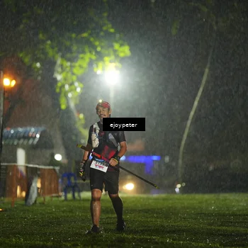 Runner Photo 8984021