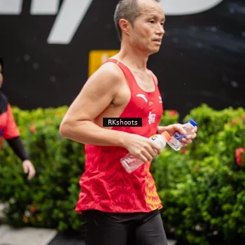 Runner Photo 8984060