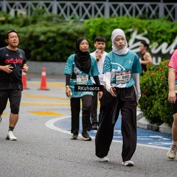 Runner Photo 8984074