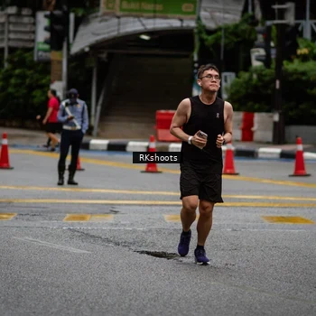 Runner Photo 8984078