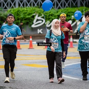 Runner Photo 8984087