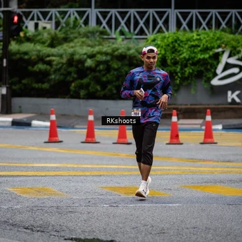 Runner Photo 8984103