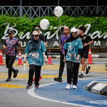 Runner Photo 8984125