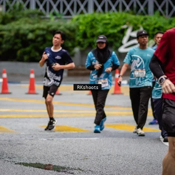 Runner Photo 8984158