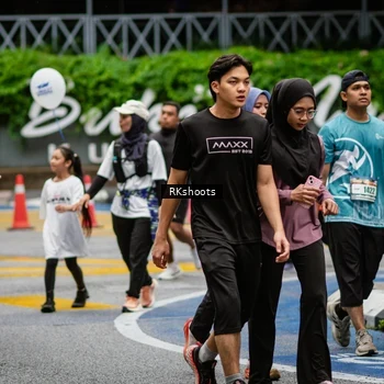 Runner Photo 8984206