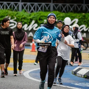 Runner Photo 8984234