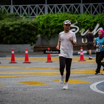 Runner Photo 8984252