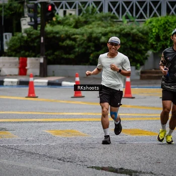 Runner Photo 8984292